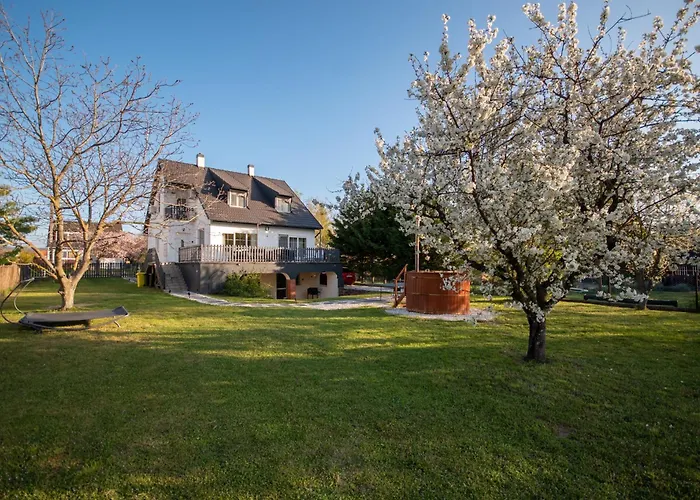 בית נופש Sunny *